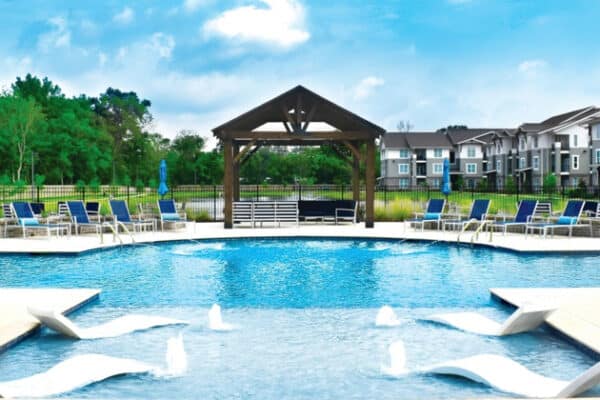 Starboard Silver Oaks DST - Provident 1031 Houston, The Woodlands