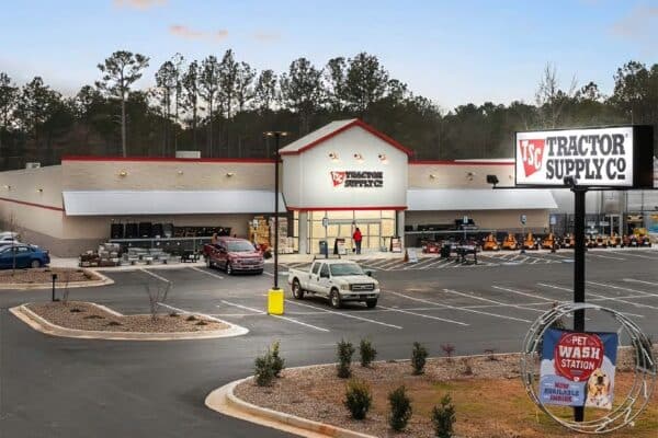Cove Essential Net Lease 81 DST