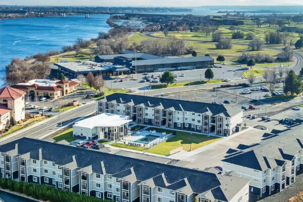 Starboard Bradley DST - Starboard Realty Advisors - Provident 1031
