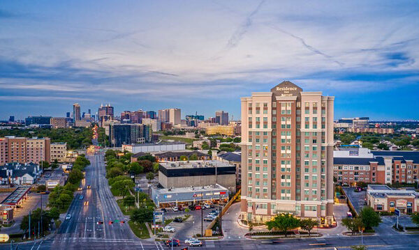 Moody Med Center 2 DST - Moody National DST Sponsor, LLC - Provident 1031